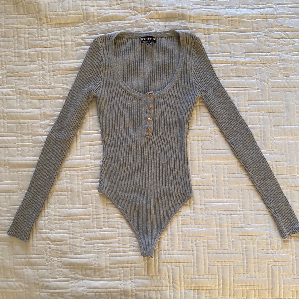 Fashion Nova Bodysuit - Small